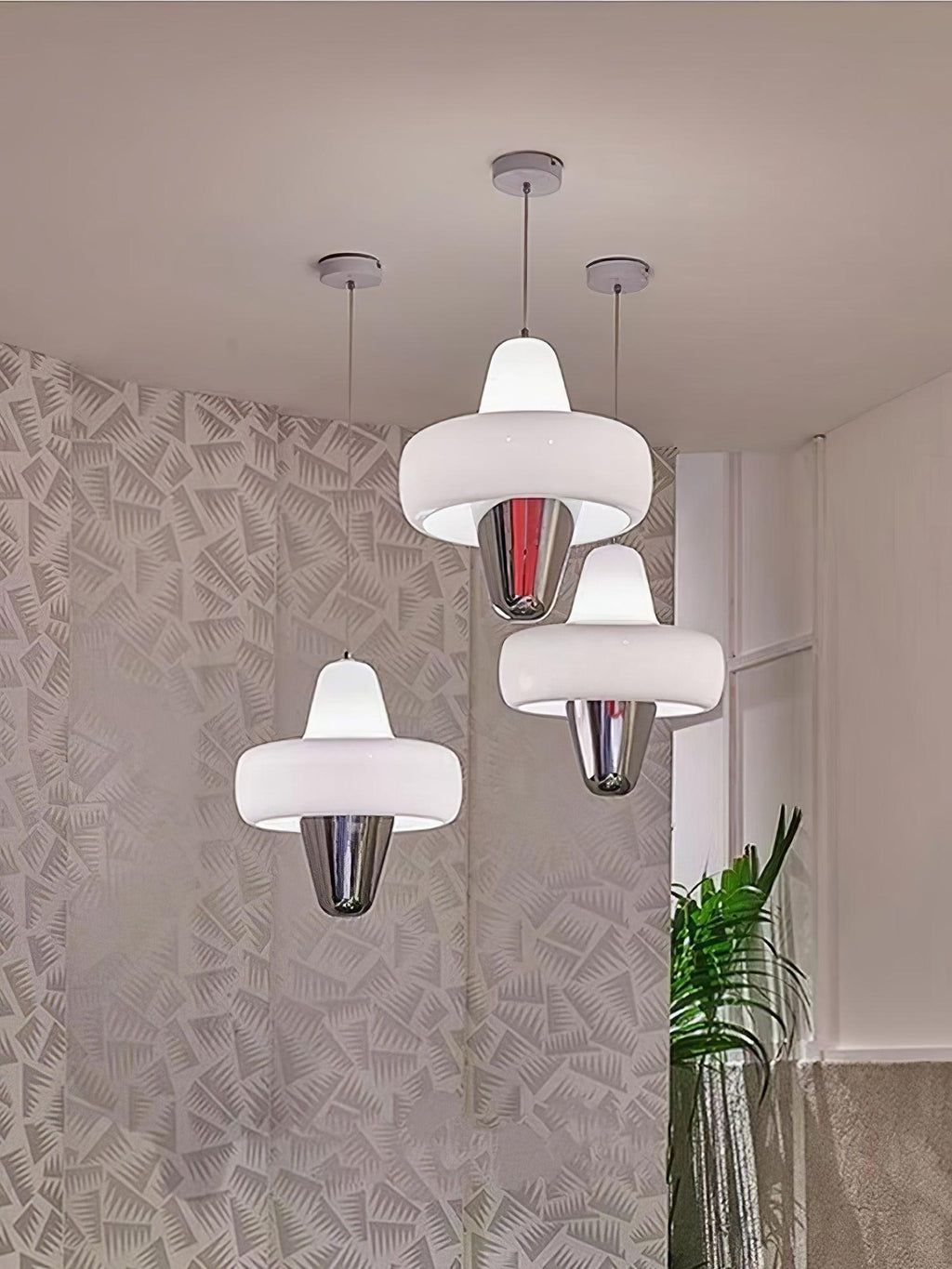 Garnellynne Glass Pendant Light-Moonnatur