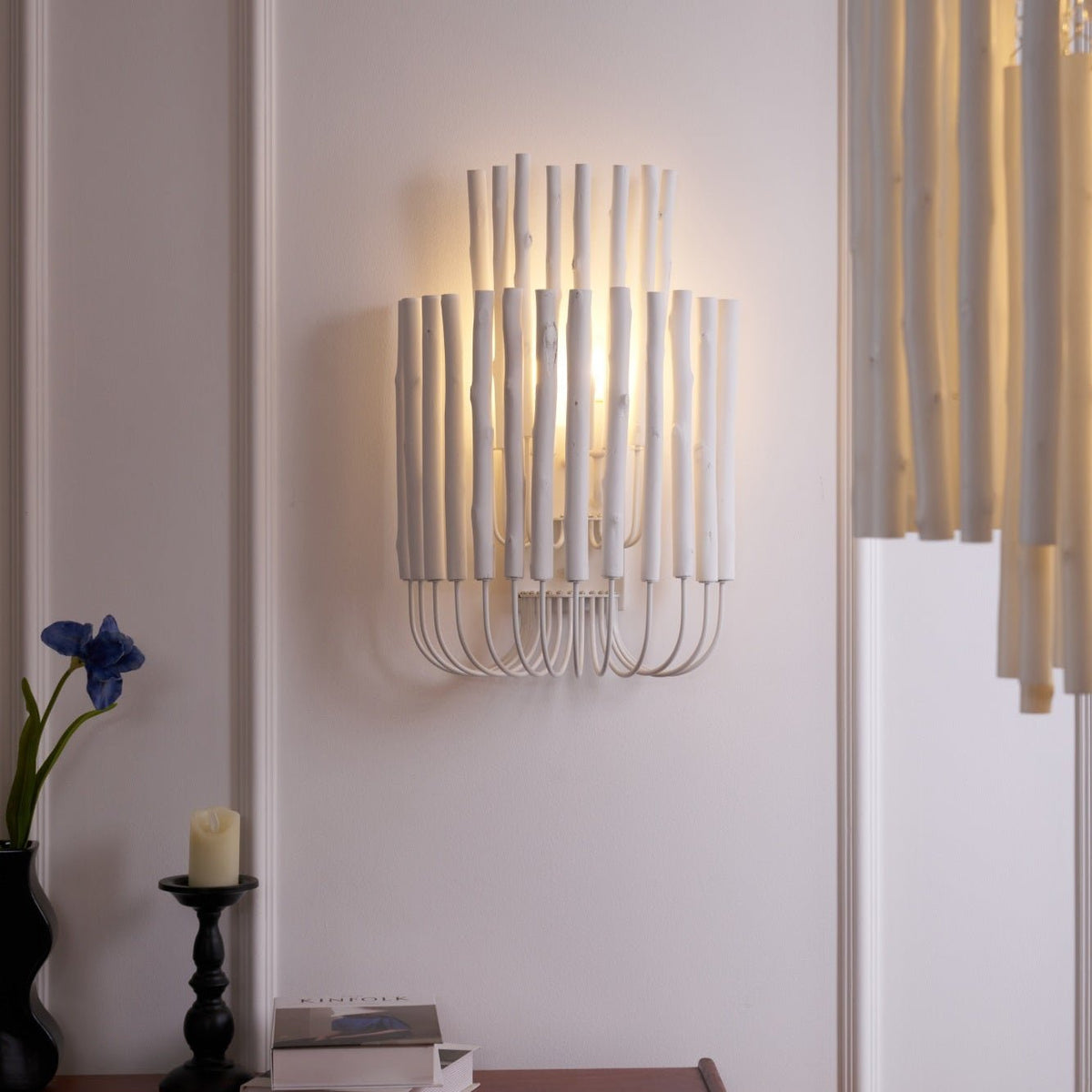 Ucaelia Wood Wall Lamp-Moonnatur
