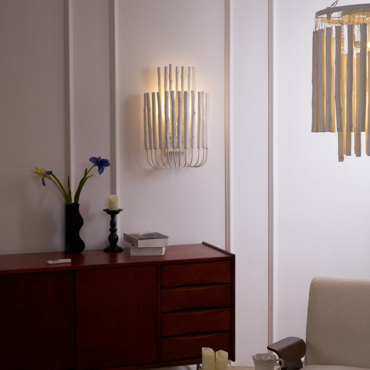 Ucaelia Wood Wall Lamp-Moonnatur