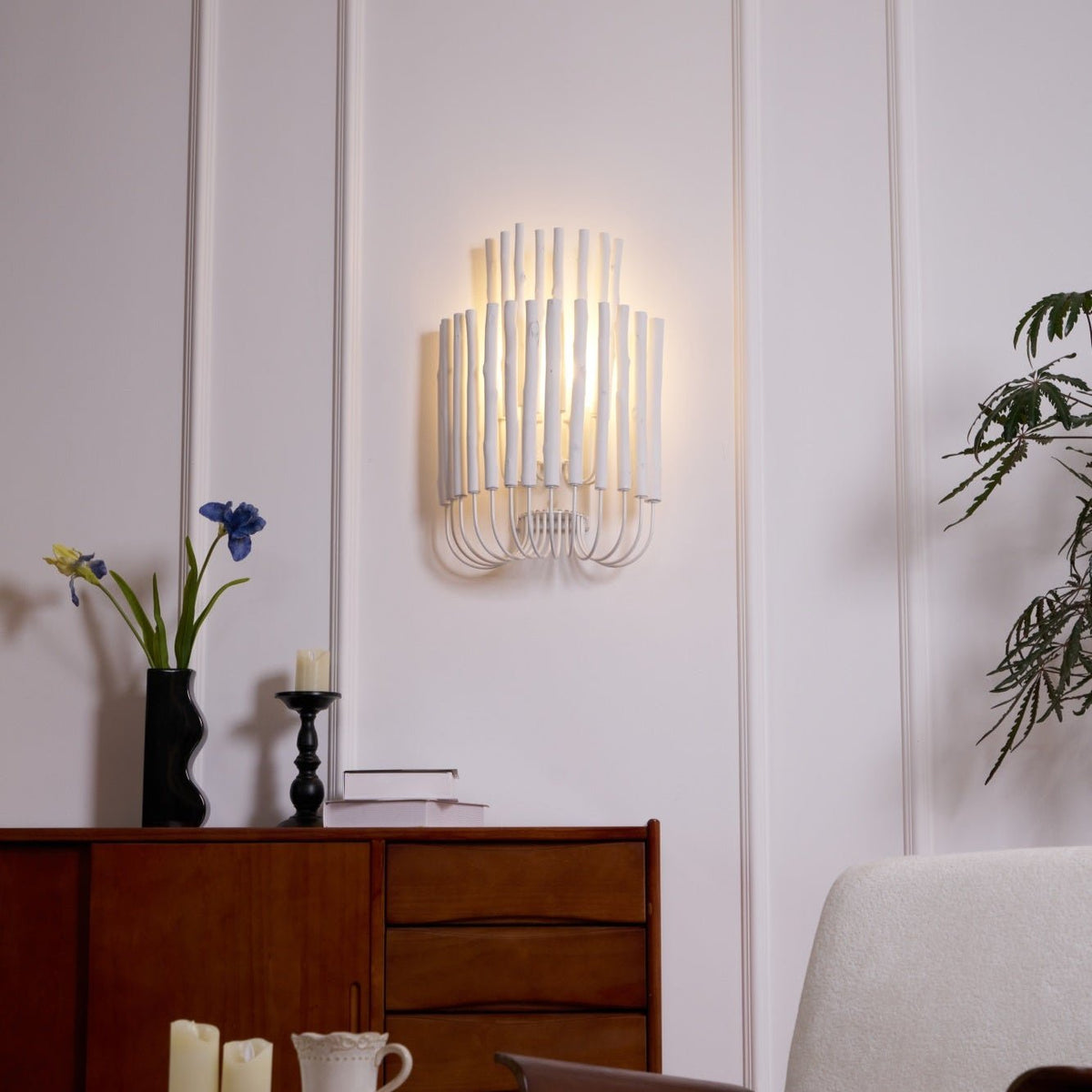 Ucaelia Wood Wall Lamp-Moonnatur