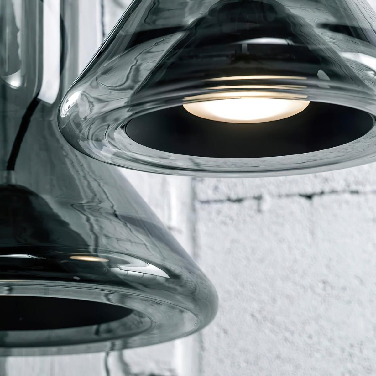 Cavenrose Glass Pendant Light-Moonnatur