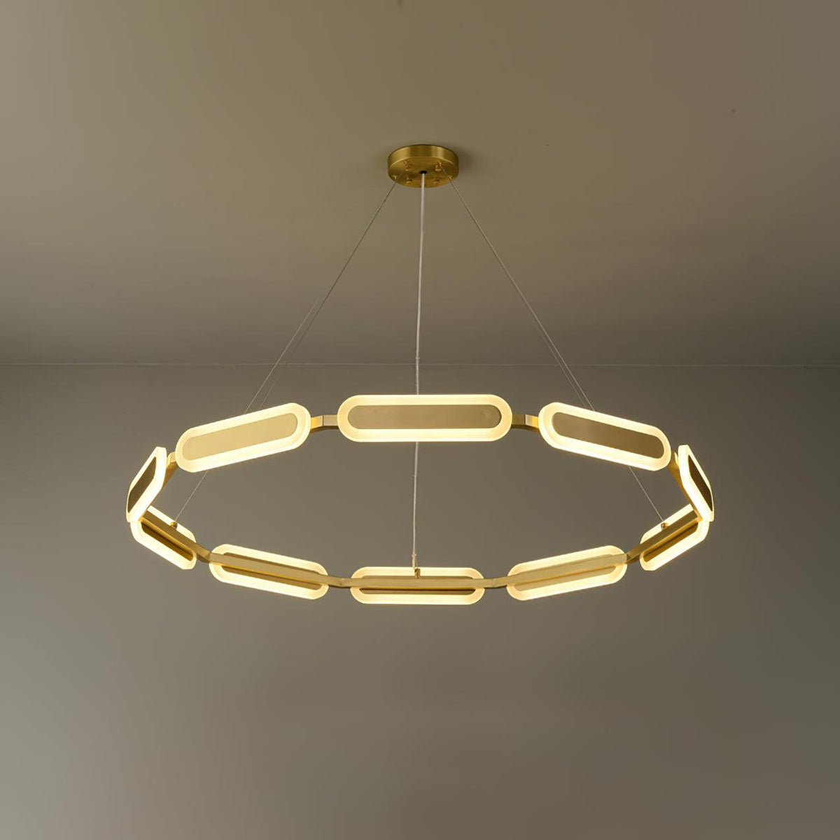 Eldenlyn Brass Chandelier-Moonnatur