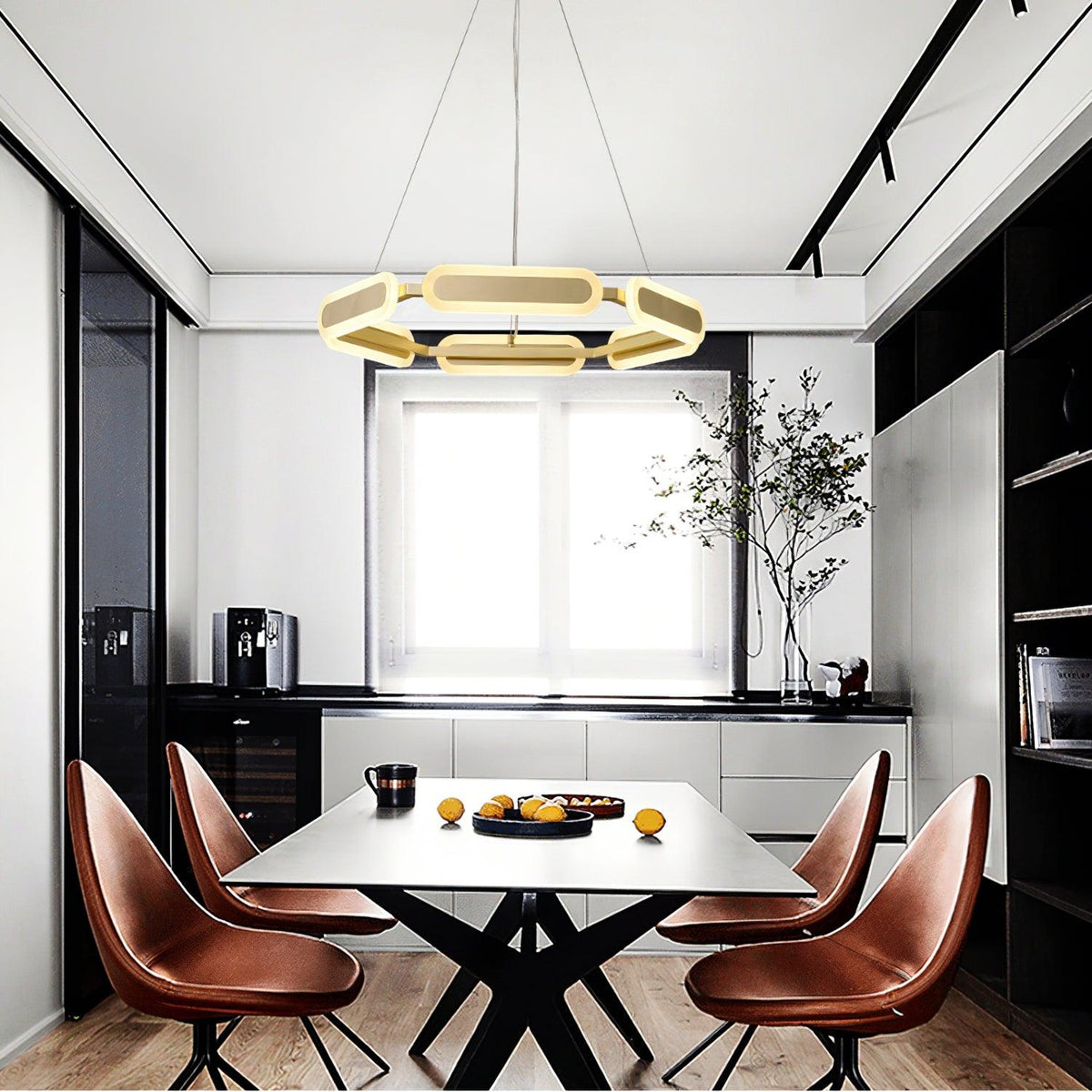Eldenlyn Brass Chandelier-Moonnatur