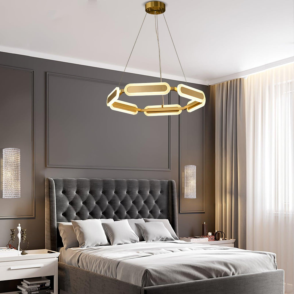 Eldenlyn Brass Chandelier-Moonnatur