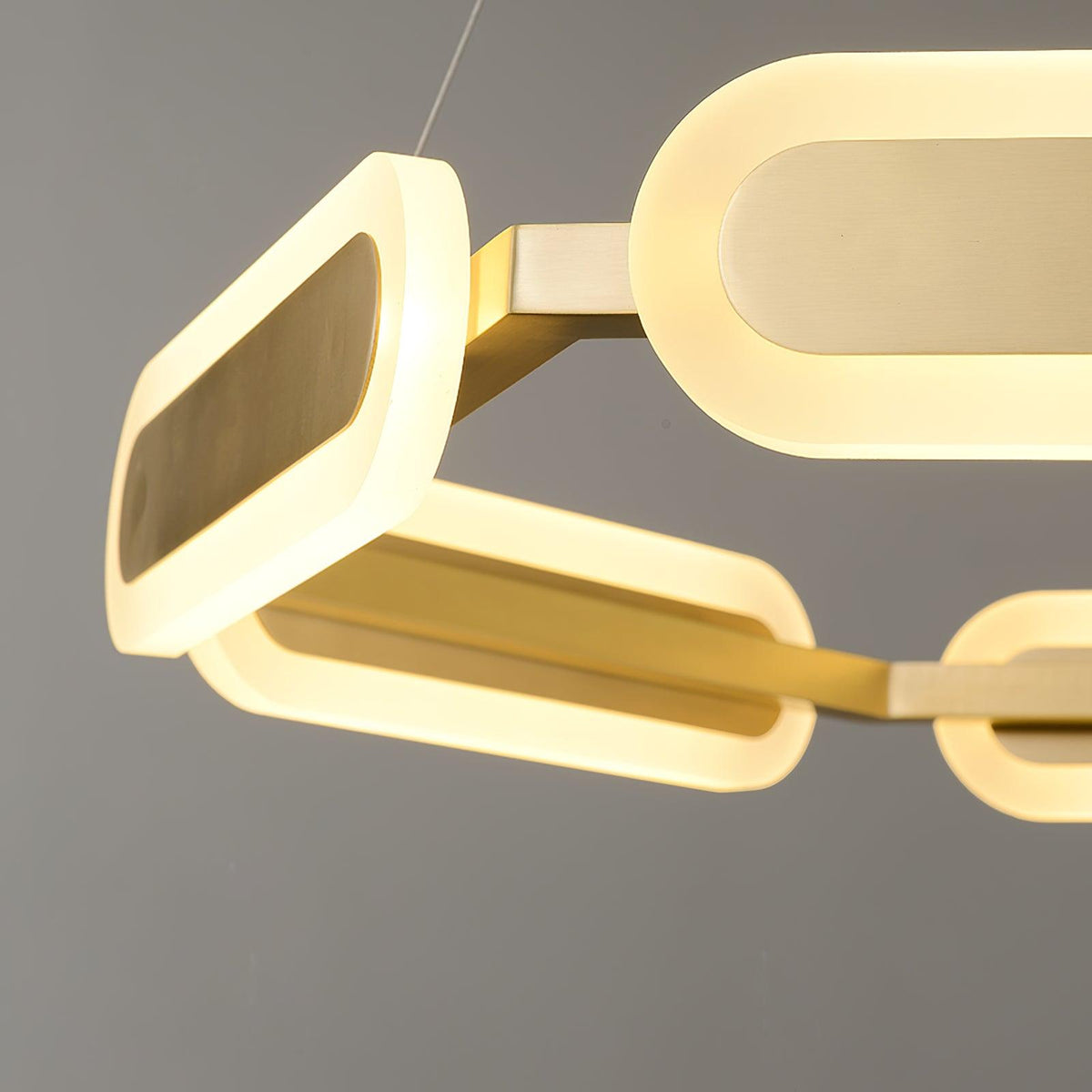 Eldenlyn Brass Chandelier-Moonnatur