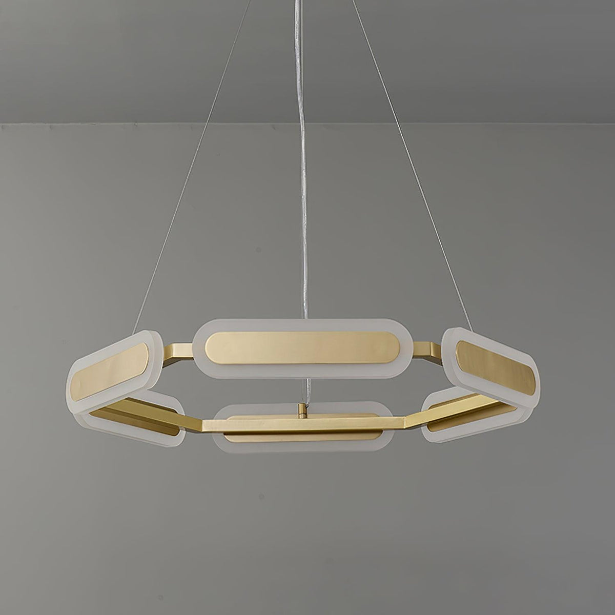 Eldenlyn Brass Chandelier-Moonnatur