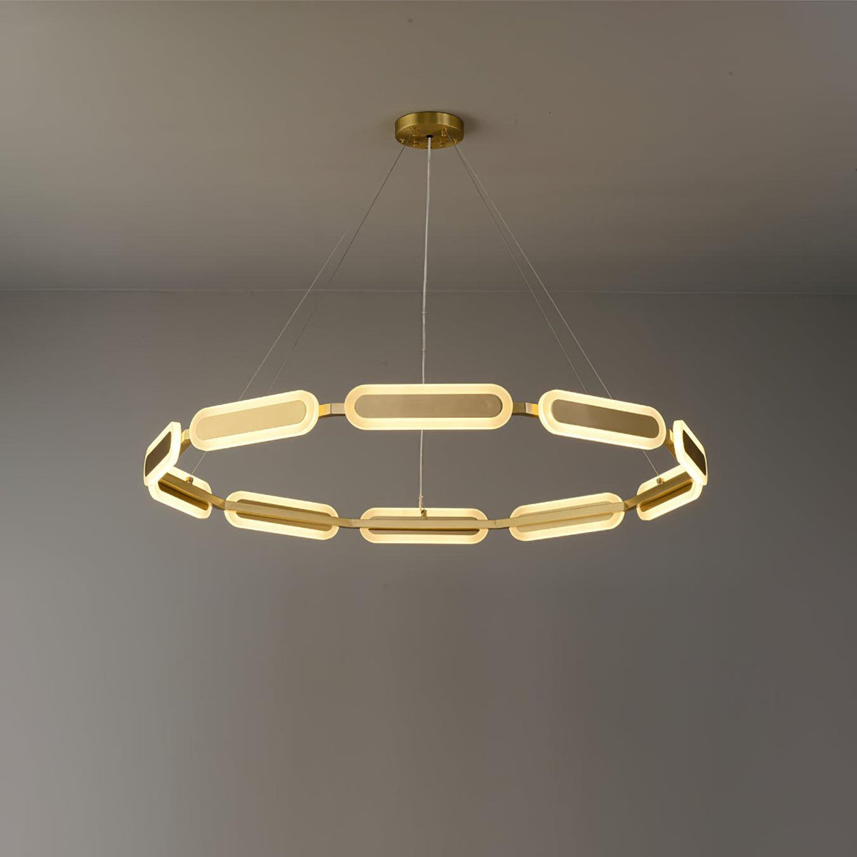 Eldenlyn Brass Chandelier-Moonnatur