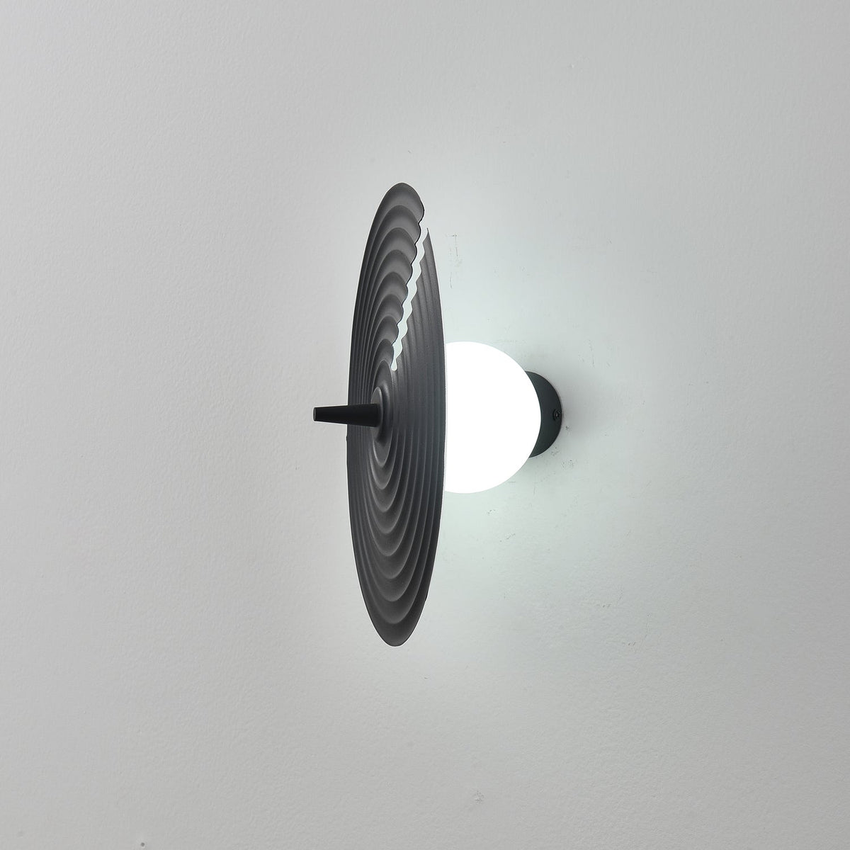 Xaleniel Glass Wall Light-Moonnatur