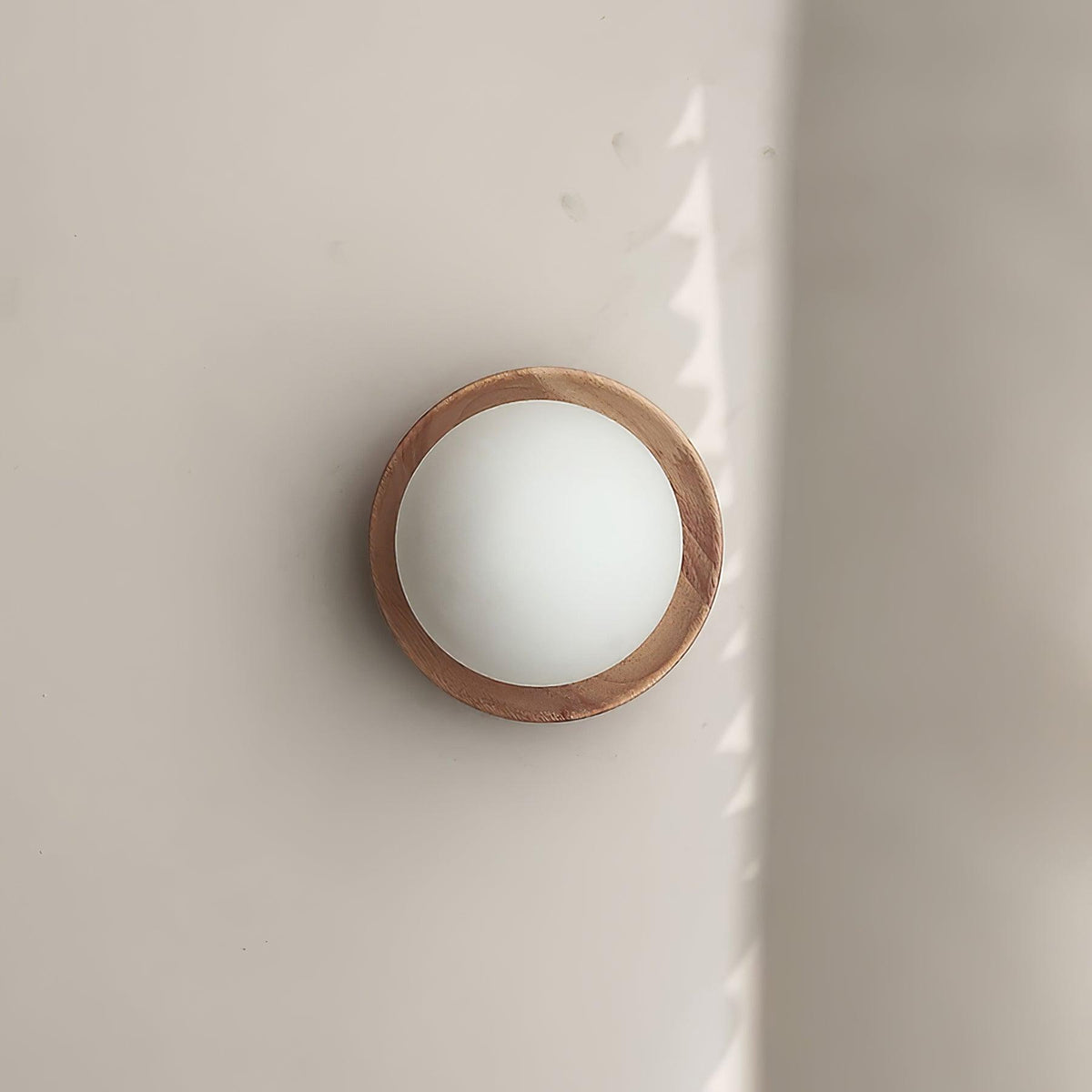 Cindelis Wood Wall Light-Moonnatur