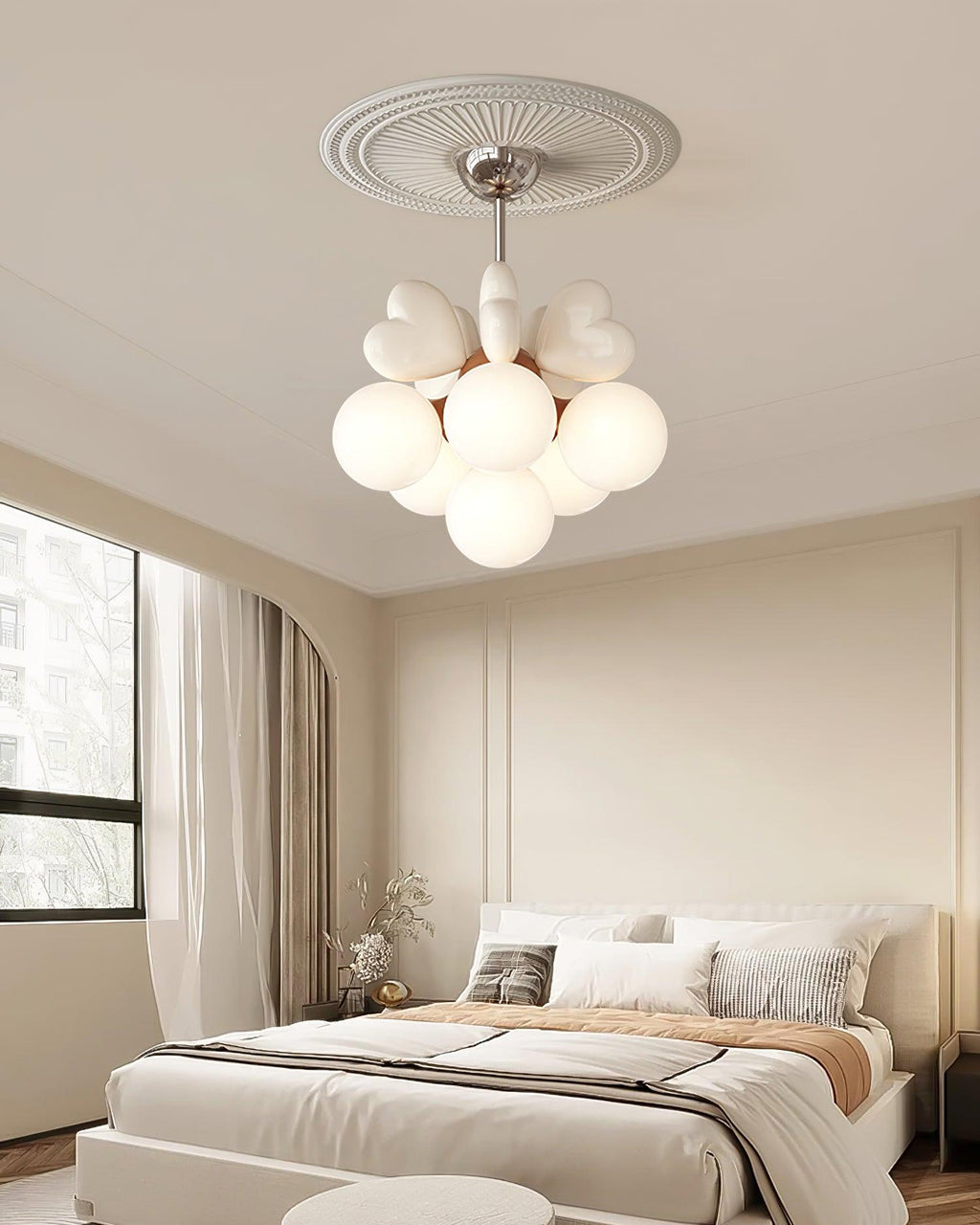 Wilvenden Acrylic Chandelier-Moonnatur
