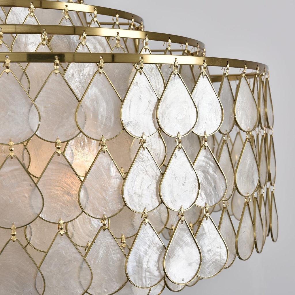 Savenwyn Shell Chandelier-Moonnatur