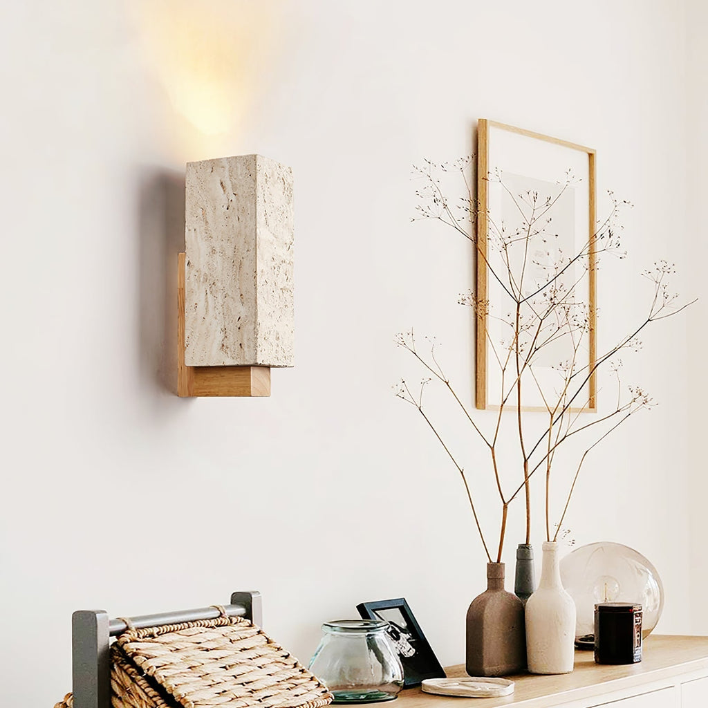 Quenelis Travertine Wall Light-Moonnatur