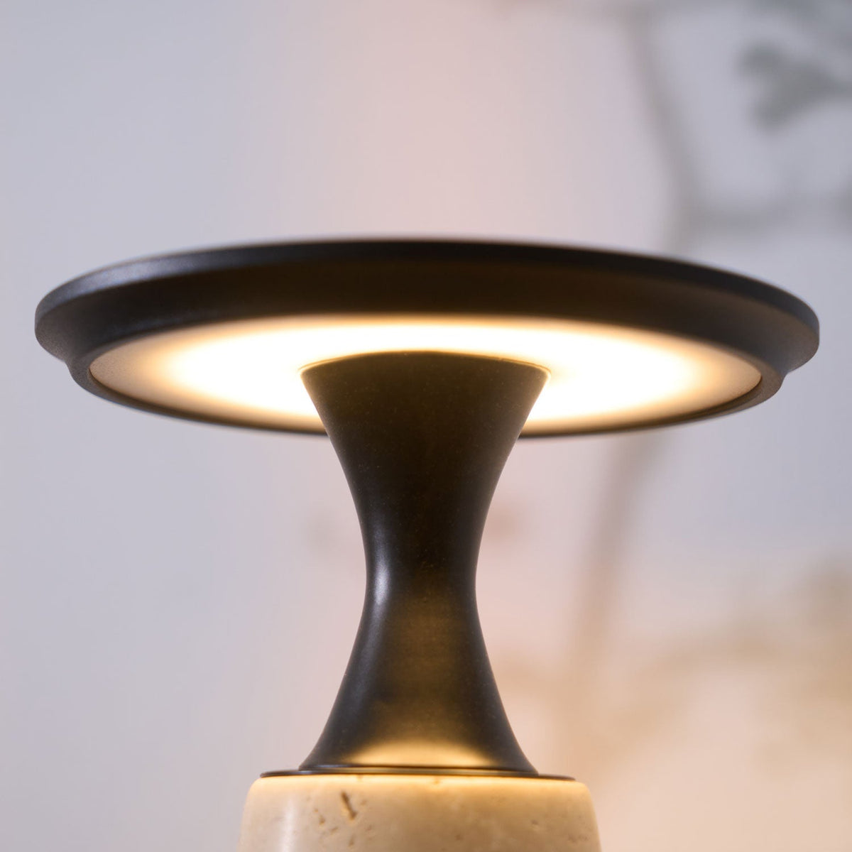 Kenrenheath Travertine Table Lamp-Moonnatur
