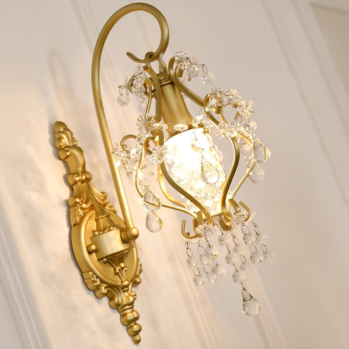 Ilyssa Crystal Wall Light-Moonnatur