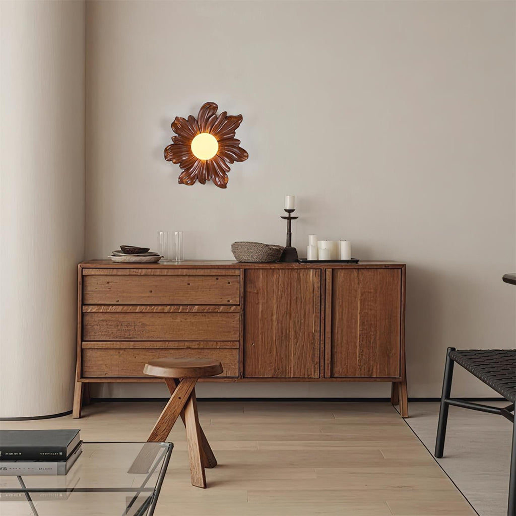 Lovenelle Resin Wall Light-Moonnatur