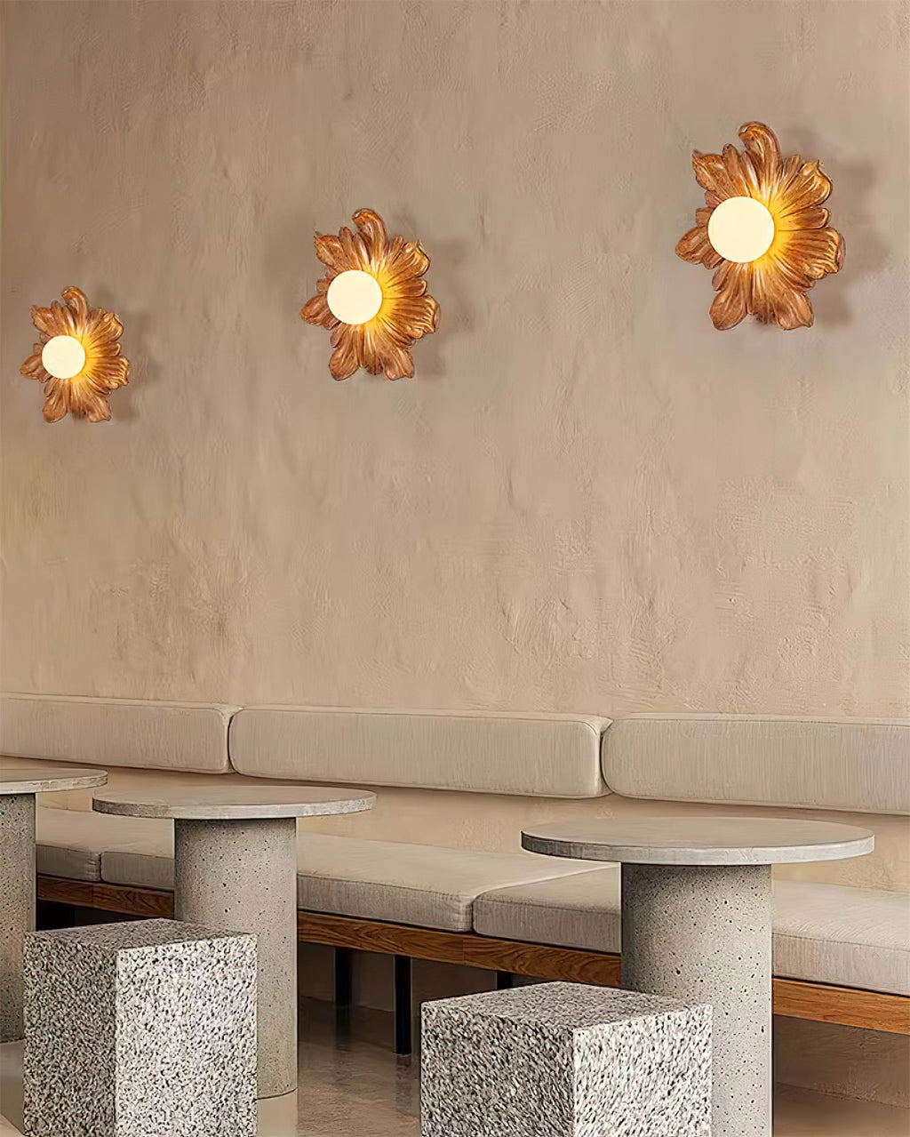 Lovenelle Resin Wall Light-Moonnatur