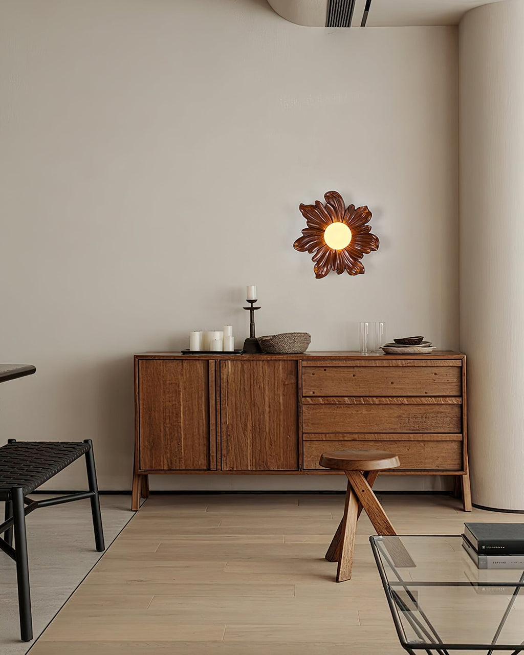 Lovenelle Resin Wall Light-Moonnatur