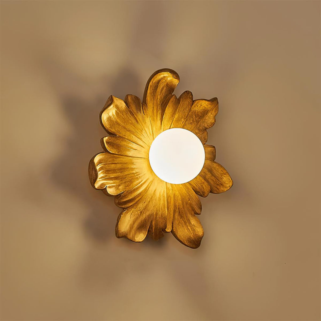 Lovenelle Resin Wall Light-Moonnatur