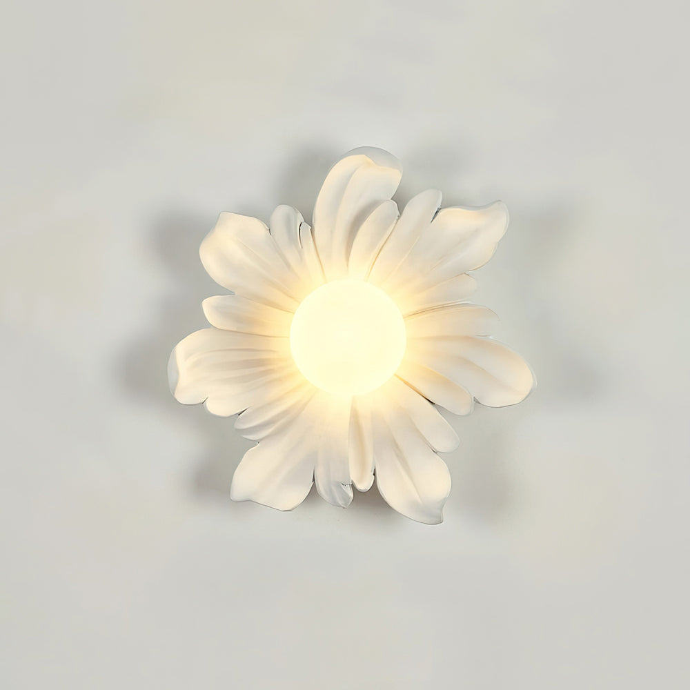 Lovenelle Resin Wall Light-Moonnatur