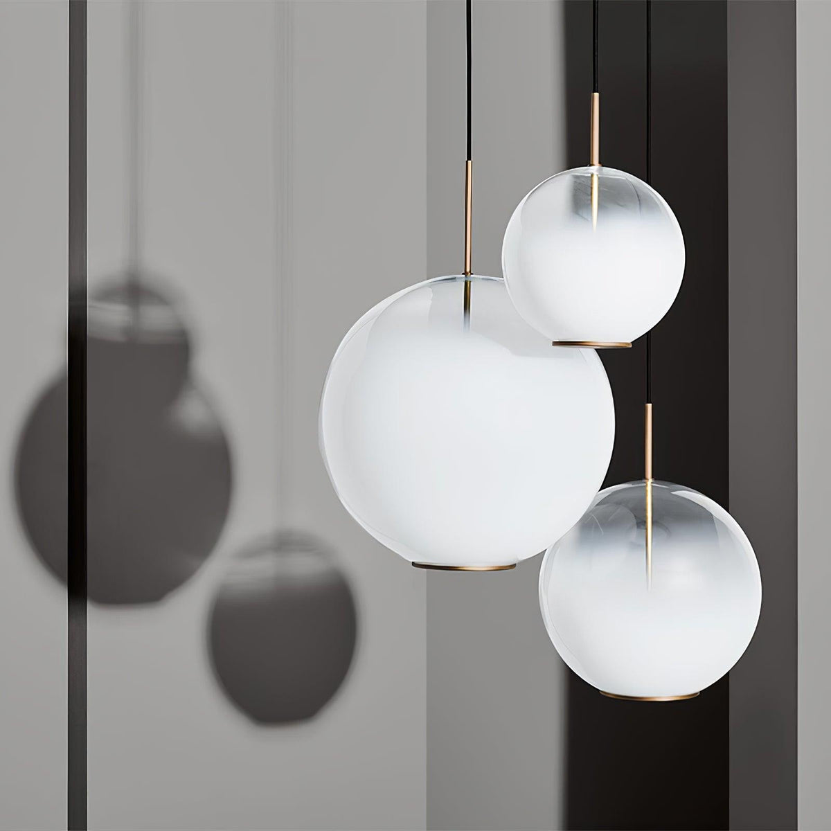Pavina Glass Pendant Lamp-Moonnatur
