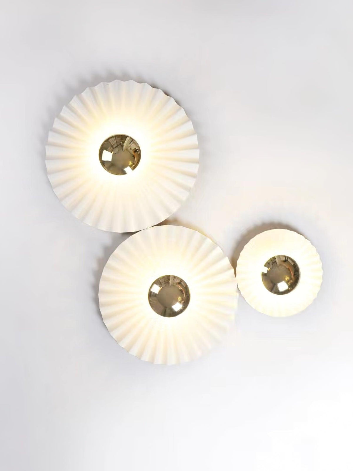 Redrenoria Iron Wall Light-Moonnatur