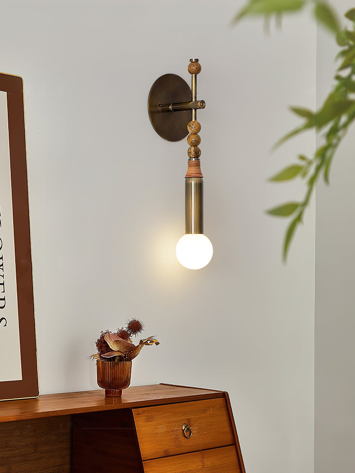 Lirassa Marble Wall Light-Moonnatur