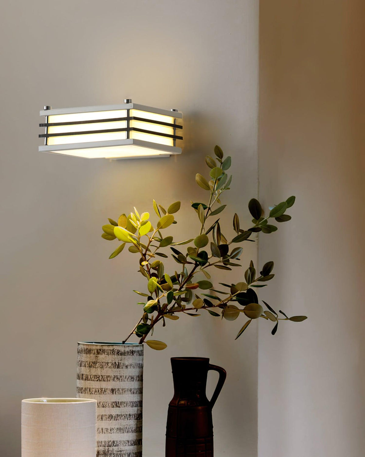 Hatherevia Acrylic Wall Light-Moonnatur
