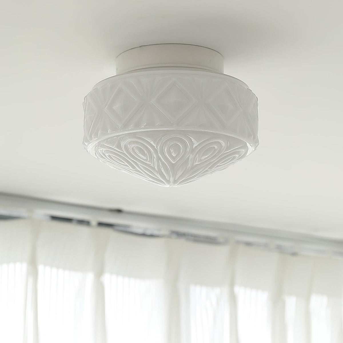 Whitenley Glass Ceiling Light-Moonnatur
