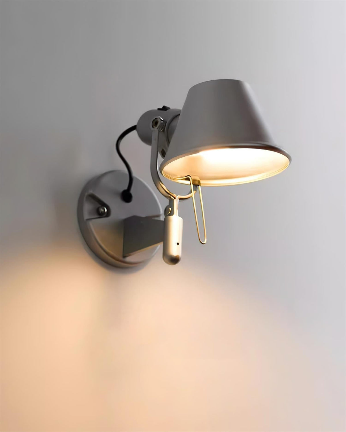 Merreneth Metal Wall Light-Moonnatur