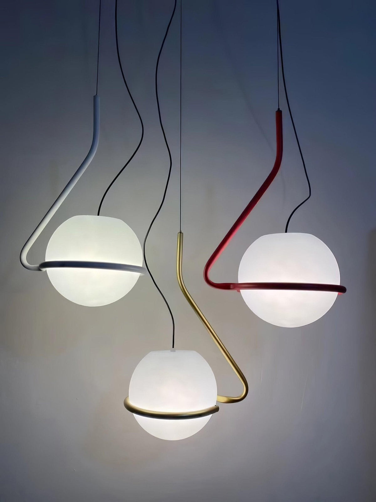 Larenora Acrylic Pendant Light-Moonnatur