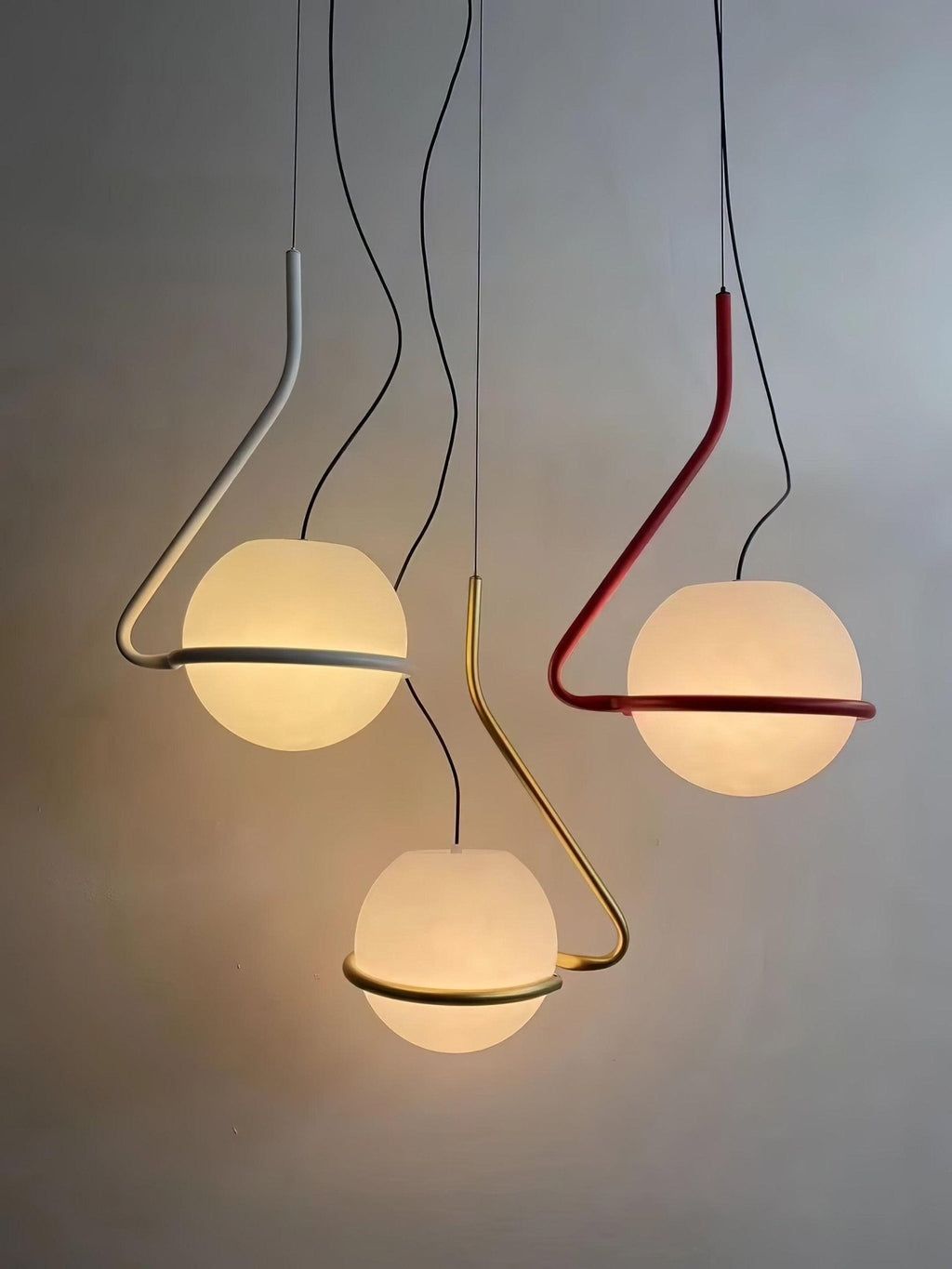 Larenora Acrylic Pendant Light-Moonnatur