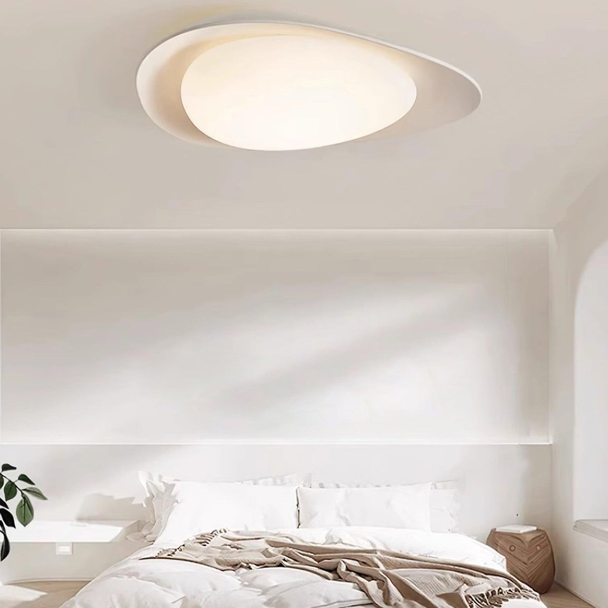 Barrowenis Resin Ceiling Light-Moonnatur