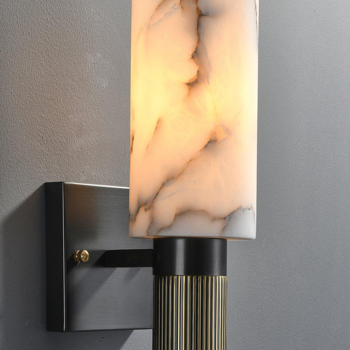 Renverlynne Alabaster Wall Light-Moonnatur