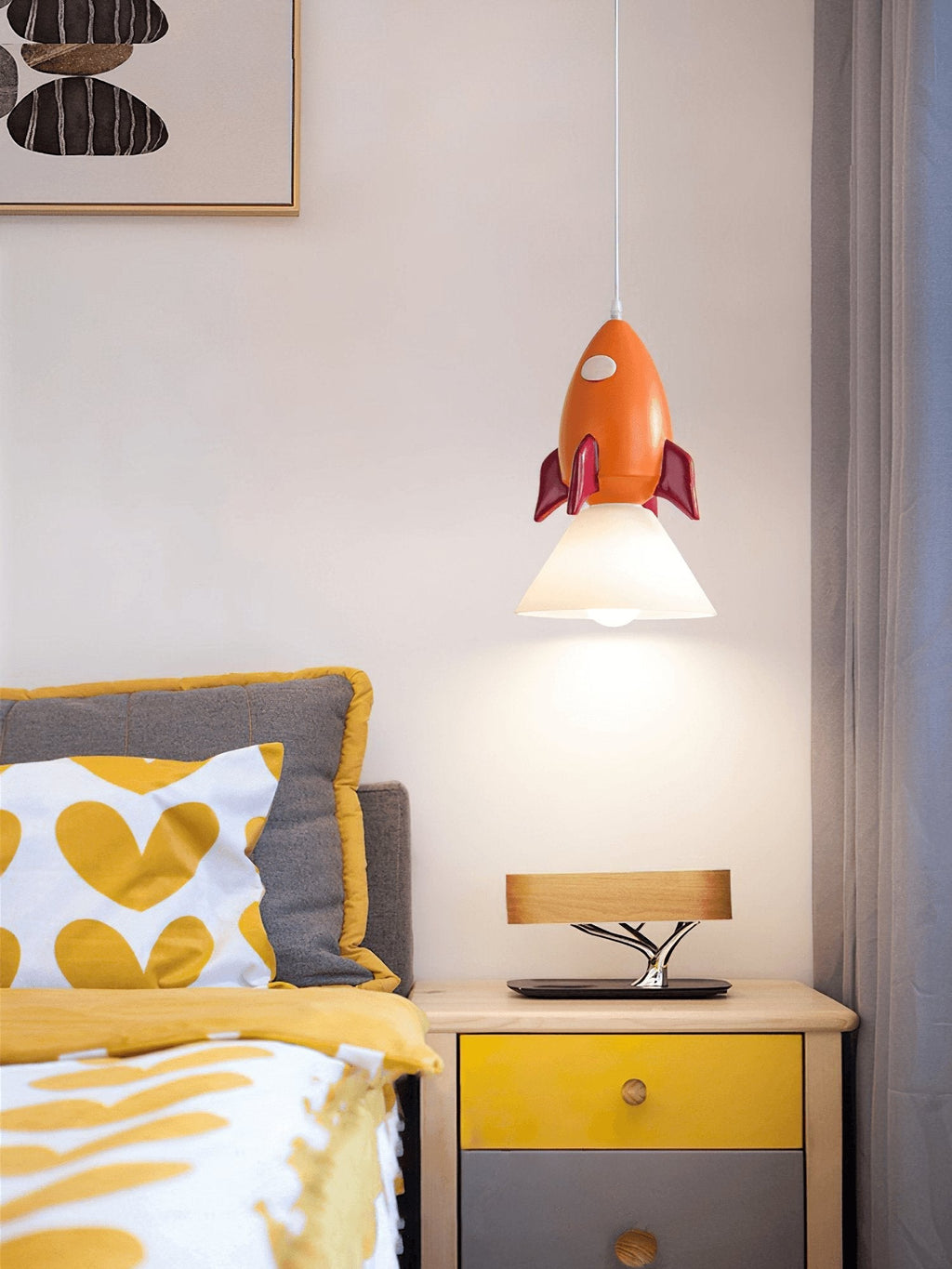 Keravelle Resin Pendant Light-Moonnatur