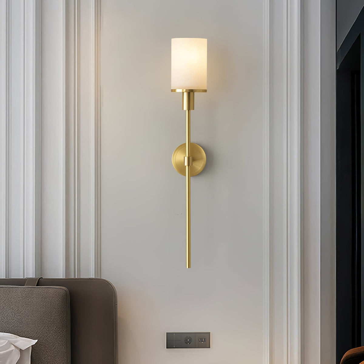 Calenella Alabaster Wall Light-Moonnatur