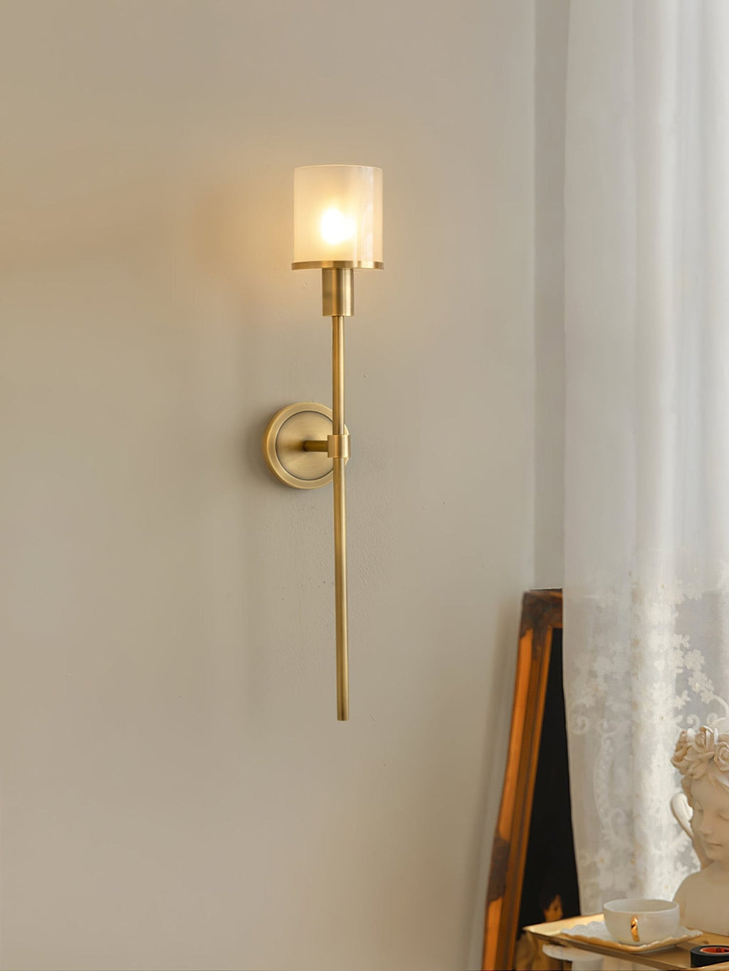 Calenella Alabaster Wall Light-Moonnatur