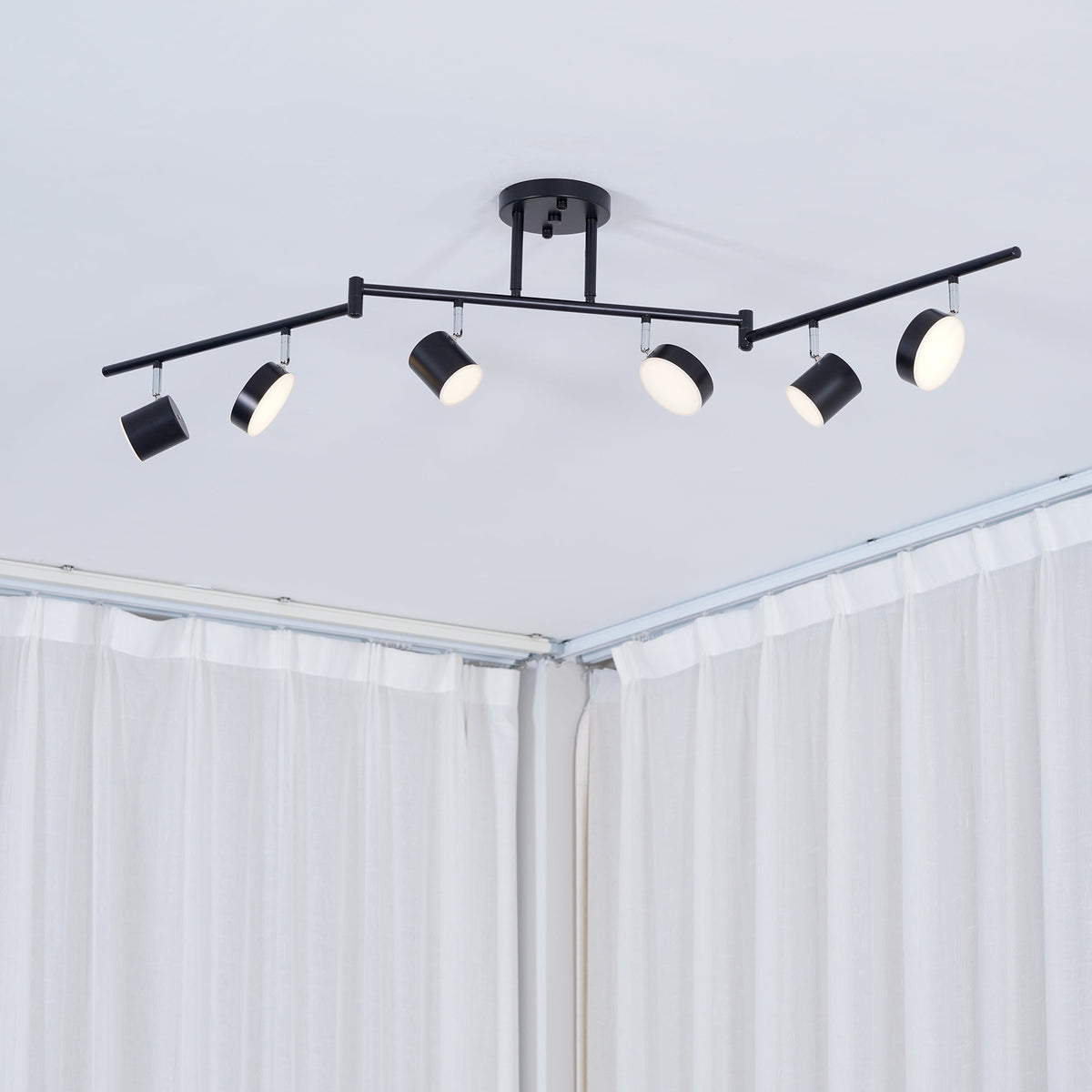 Yleneth Acrylic Ceiling Light-Moonnatur