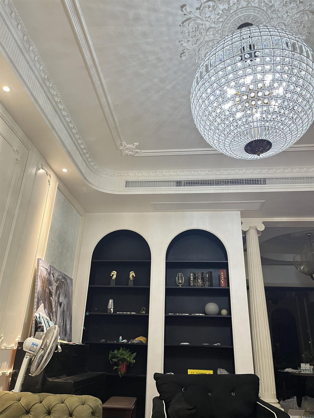 Brynaria Crystal Chandelier-Moonnatur