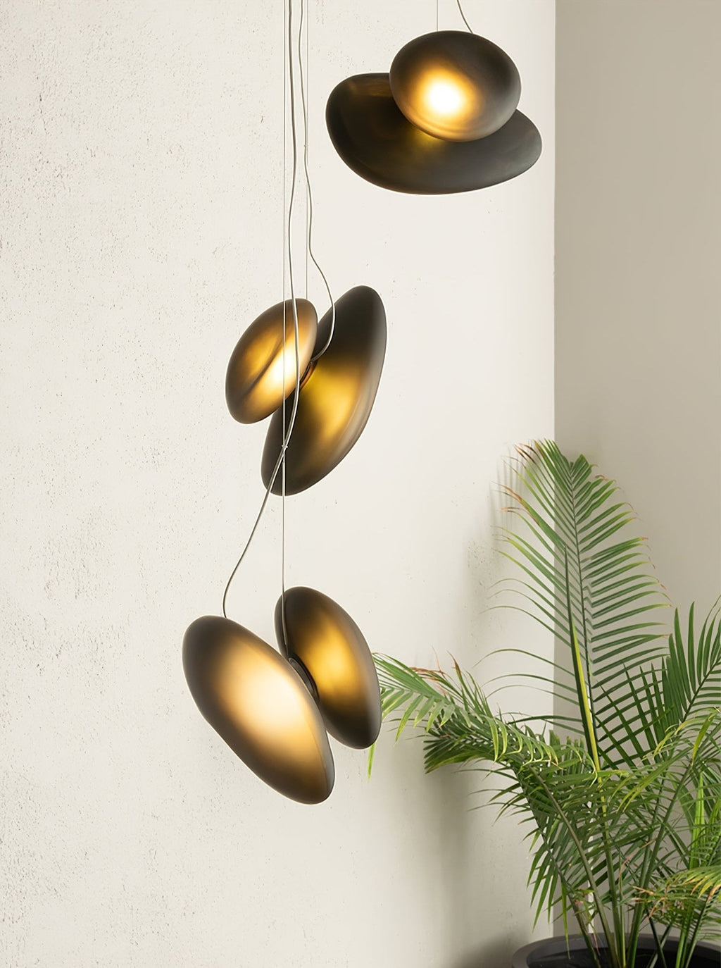 Brackia Glass Pendant Light-Moonnatur