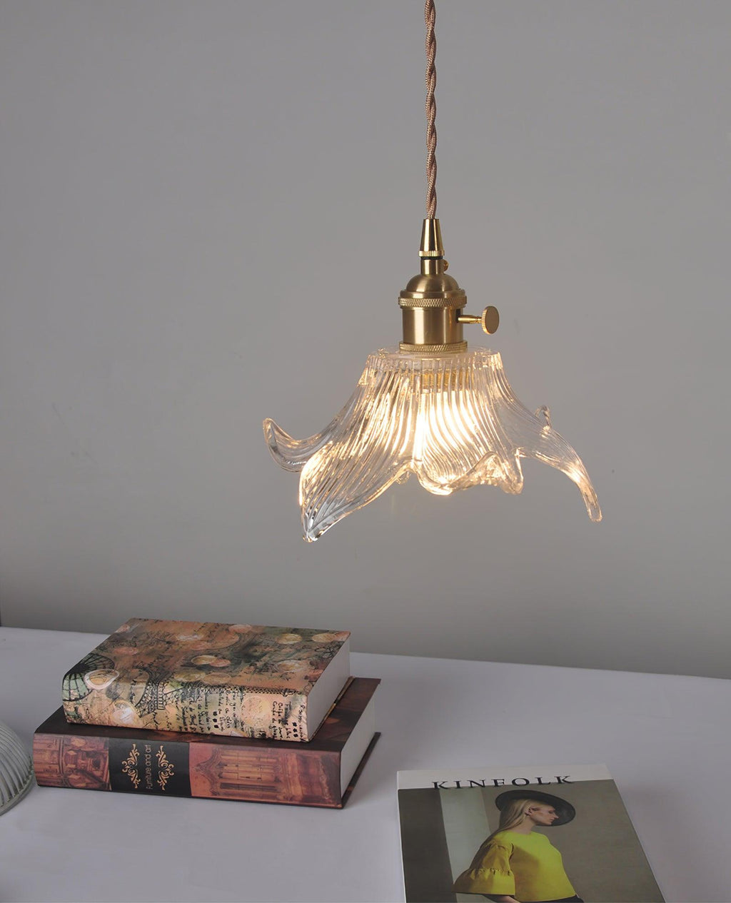 Briereth Glass Pendant Light-Moonnatur