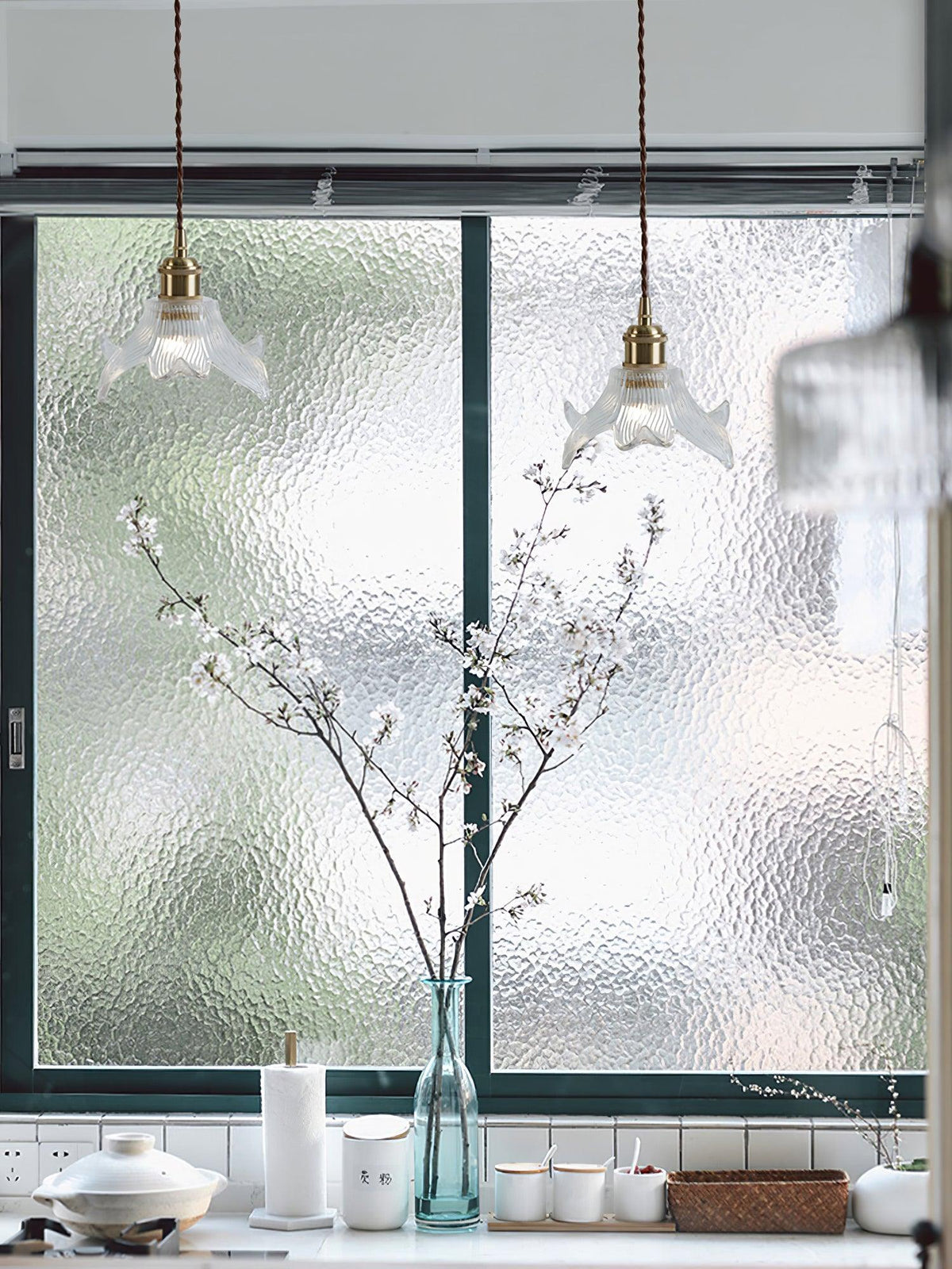 Briereth Glass Pendant Light-Moonnatur