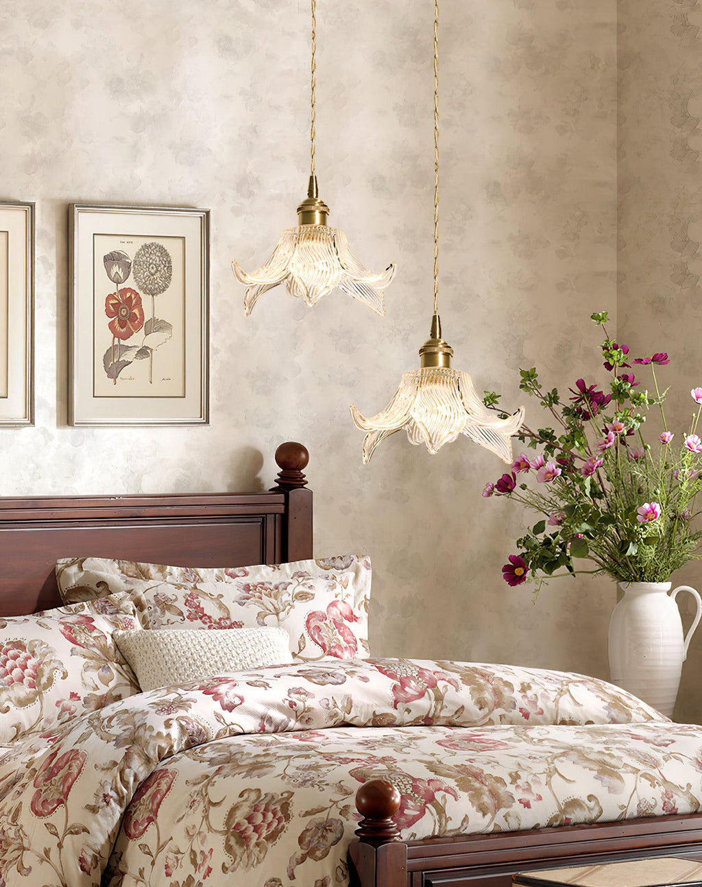Briereth Glass Pendant Light-Moonnatur