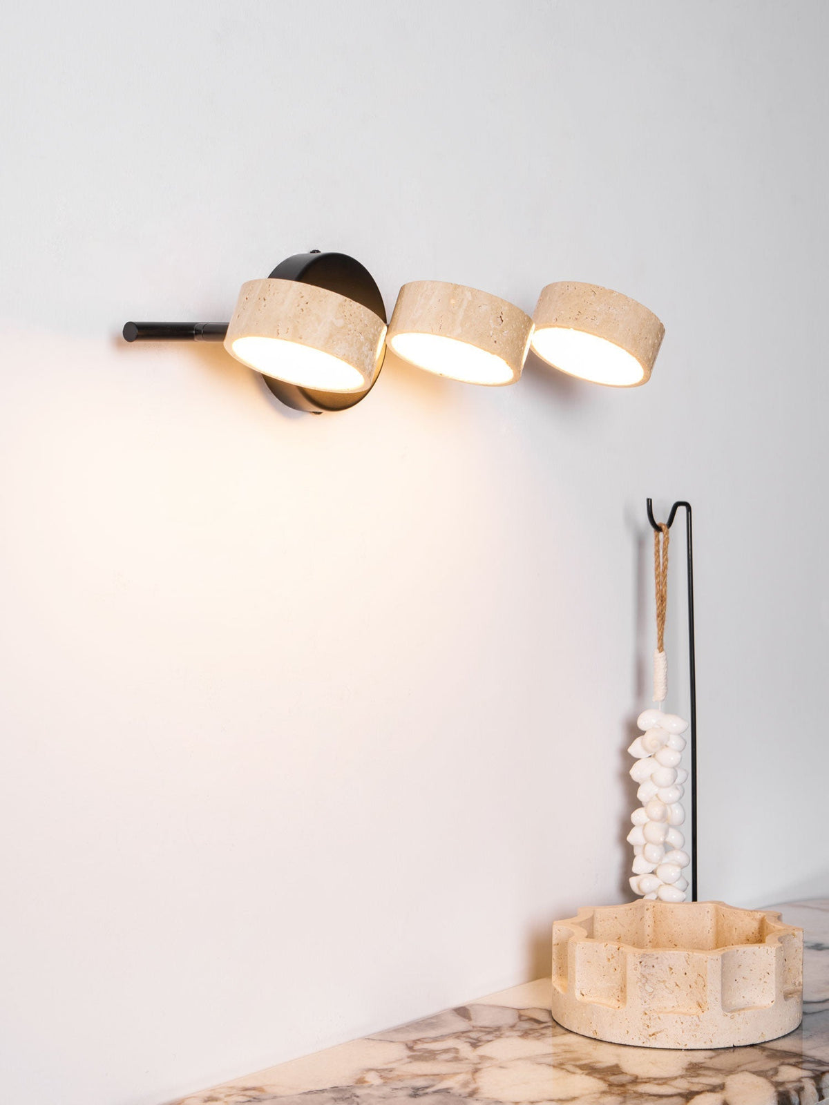 Yardendale Travertine Wall Light-Moonnatur