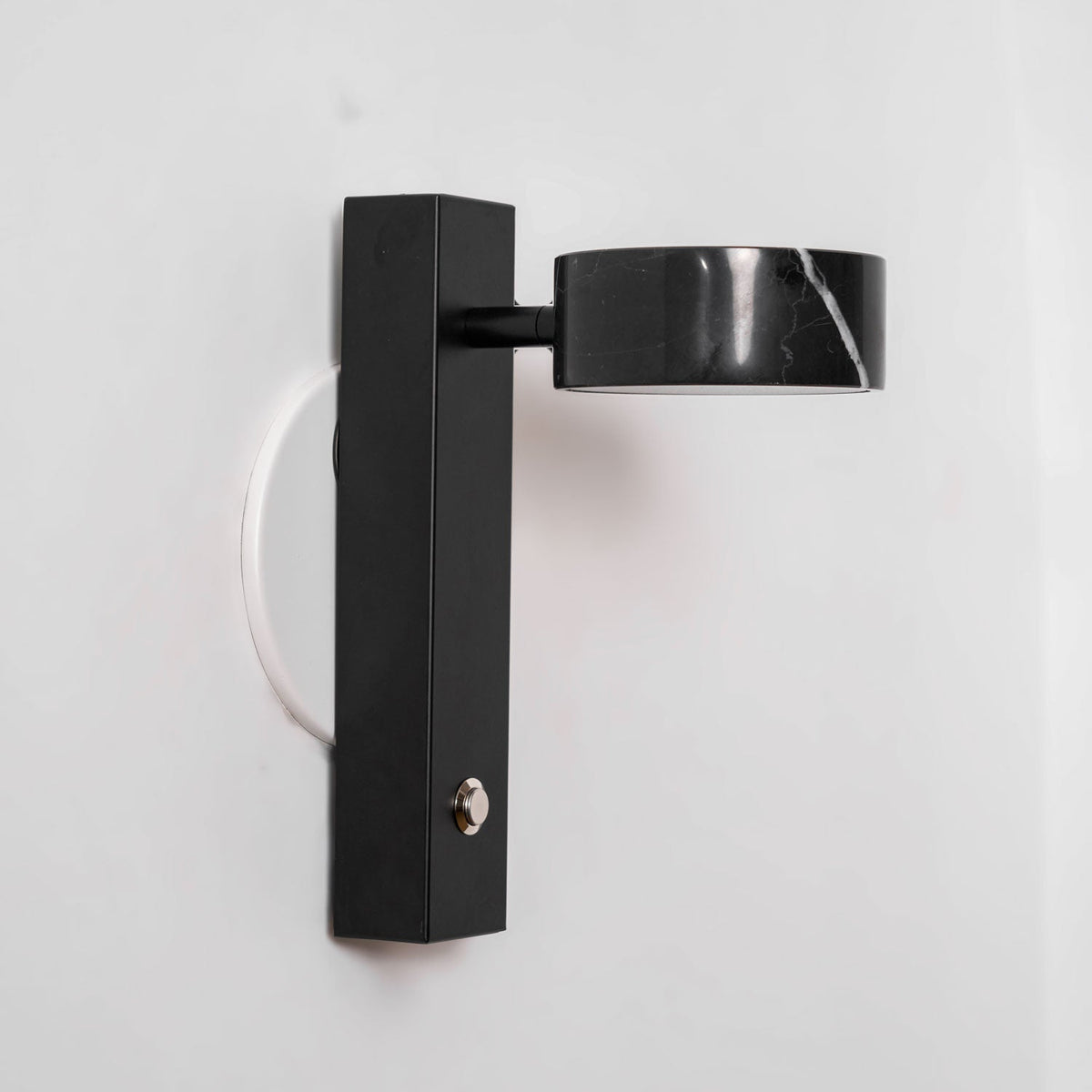 Abermere Marble Wall Light-Moonnatur