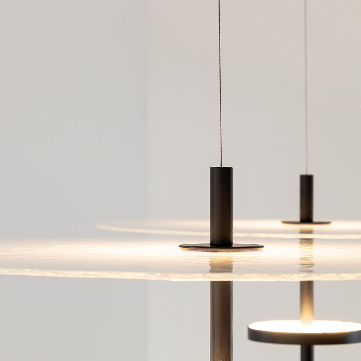 Ovelera Acrylic Chandelier-Moonnatur
