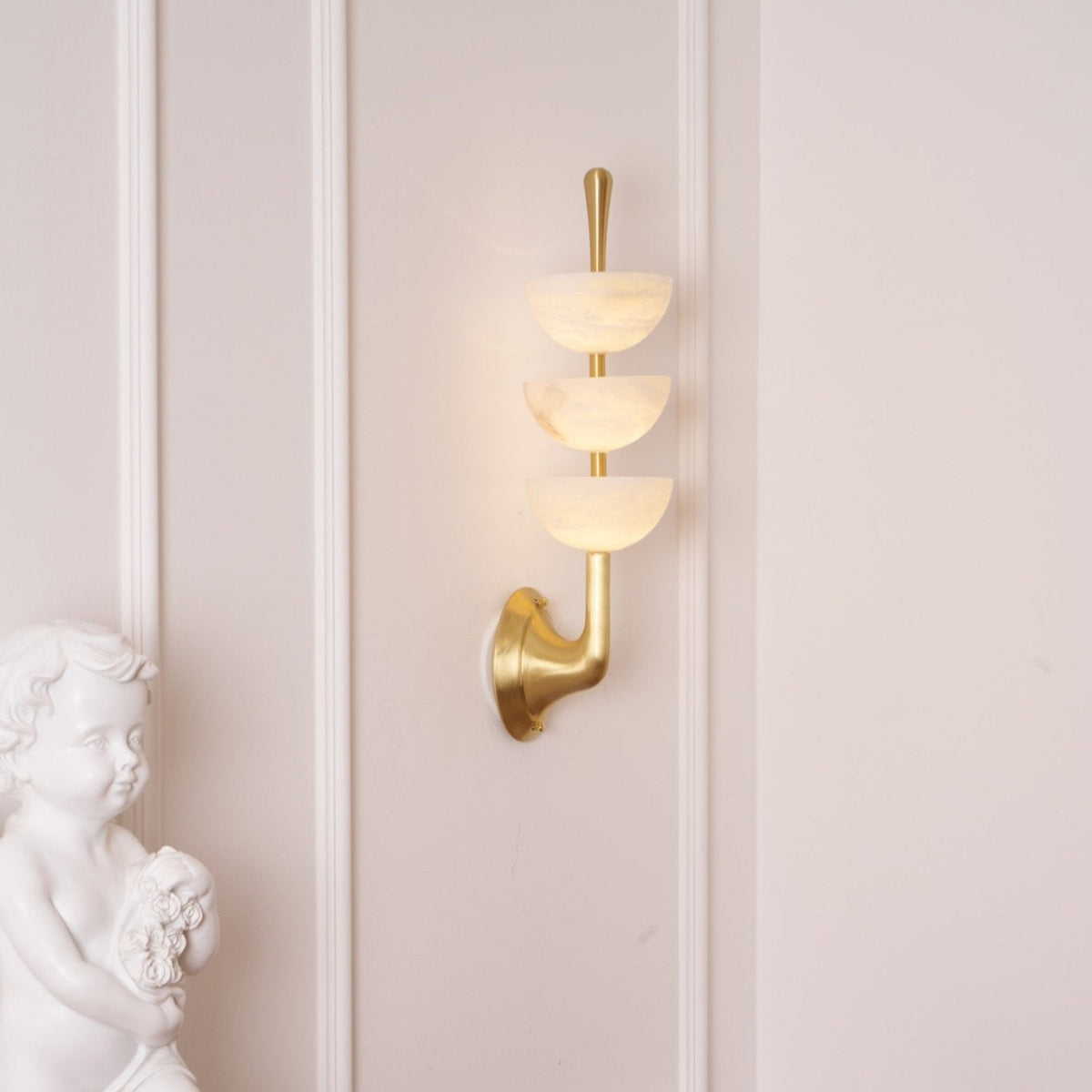Fendelenelle Alabaster Wall Light-Moonnatur