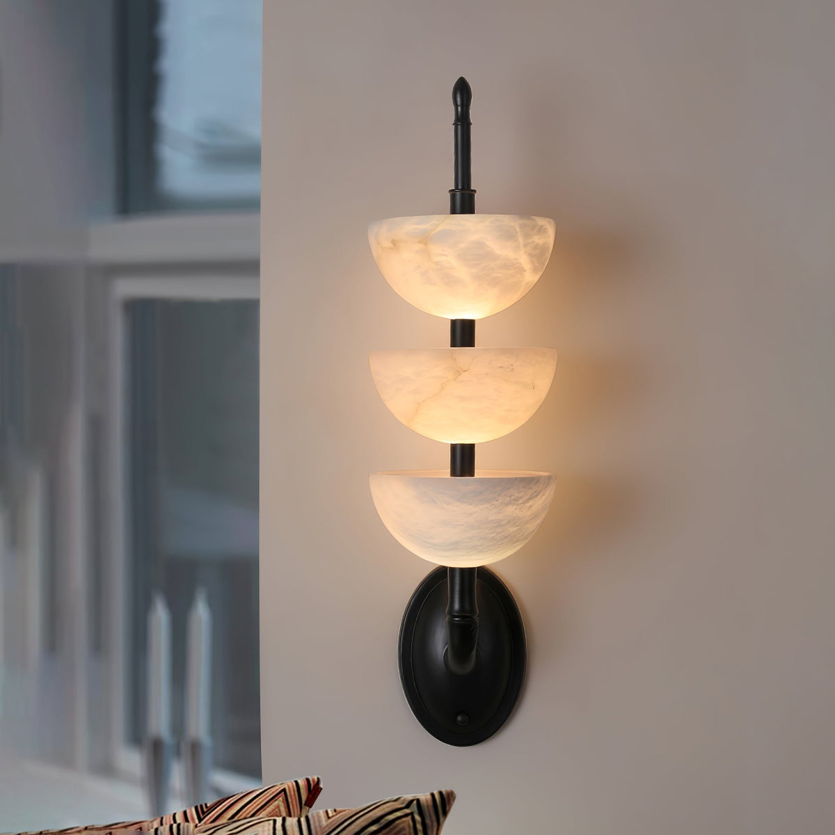 Fendelenelle Alabaster Wall Light-Moonnatur