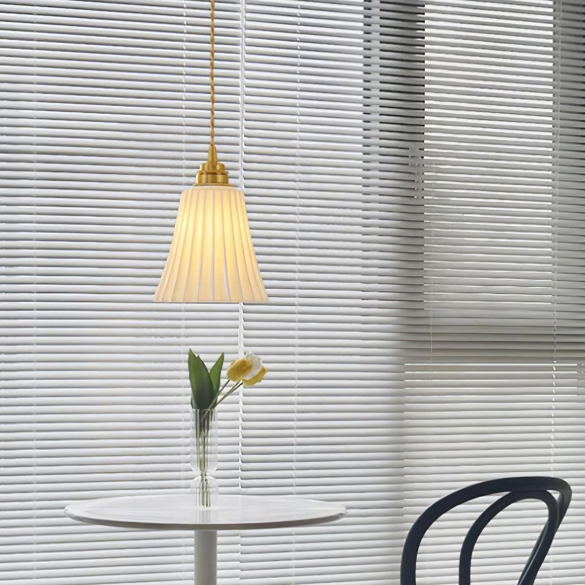 Lorrenwyn Ceramic Pendant Light-Moonnatur