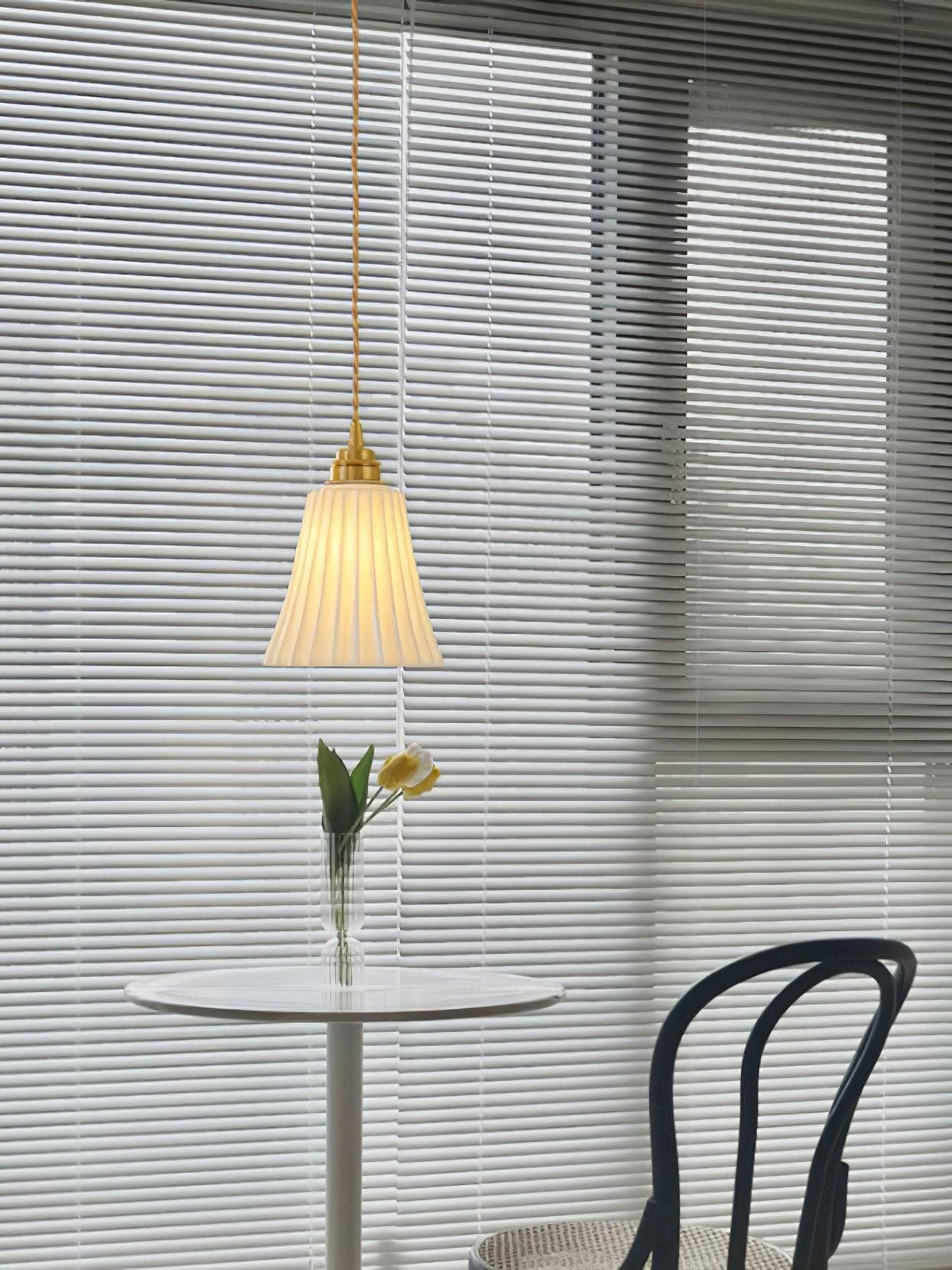 Lorrenwyn Ceramic Pendant Light-Moonnatur