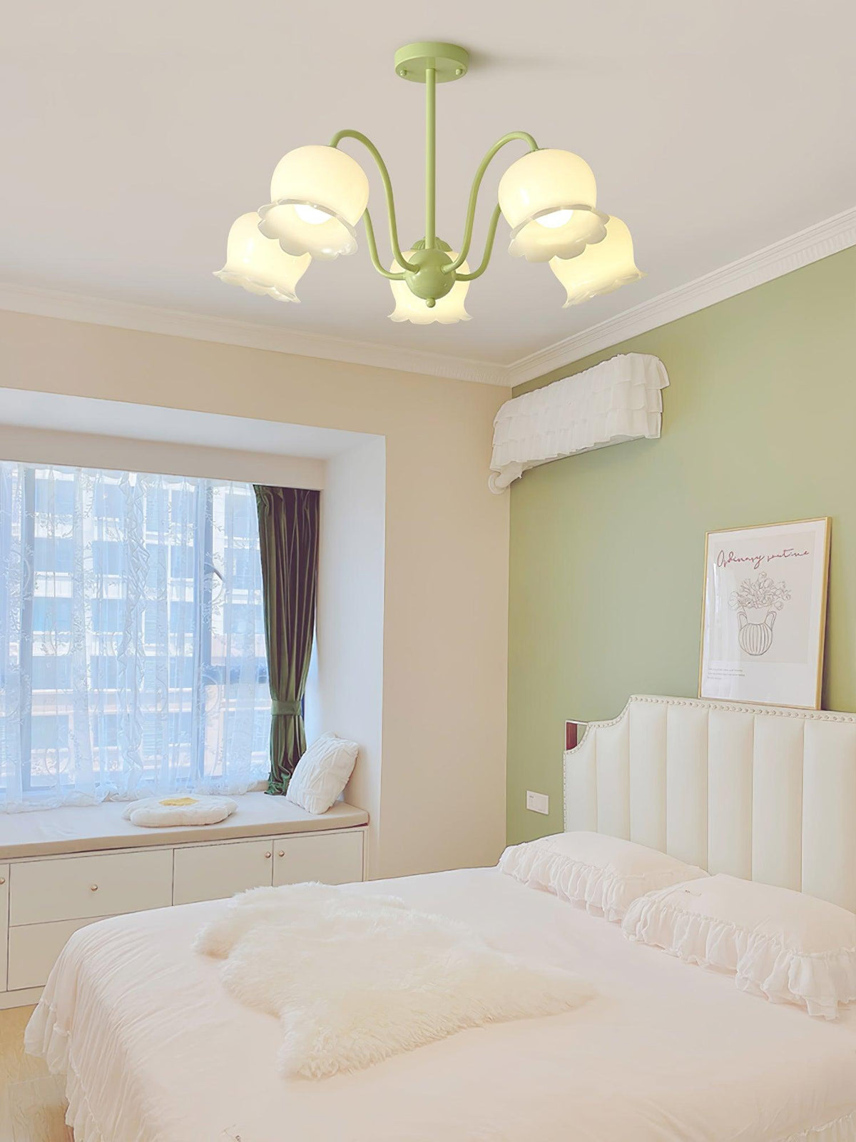 Oakenune Glass Chandelier-Moonnatur